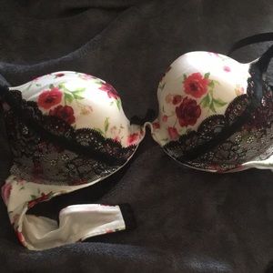 Victoria’s Secret floral print matching set